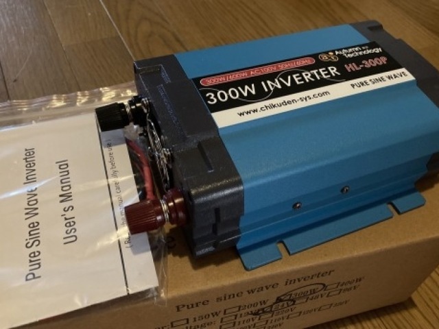 正弦波インバーター HL-300P（24V）の写真です。